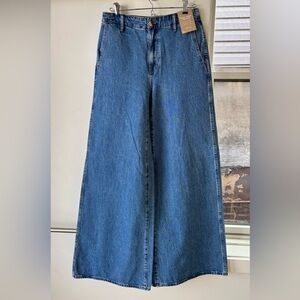 Brand NWT/Never Worn: Madewell Wide Sweep Trouser Jeans (25 waist)